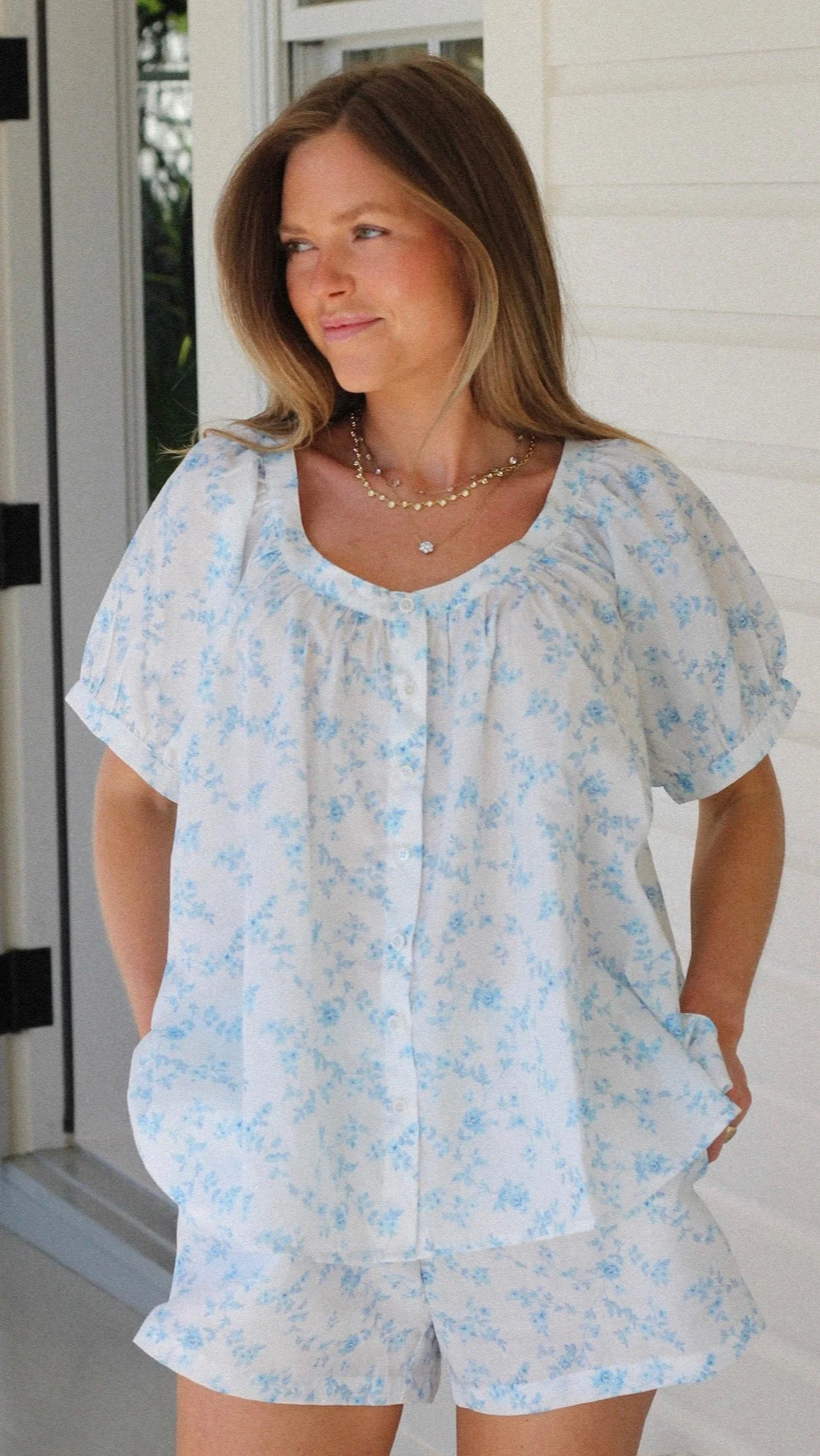 The Sway Set in Dainty Blue Rose - Image 5